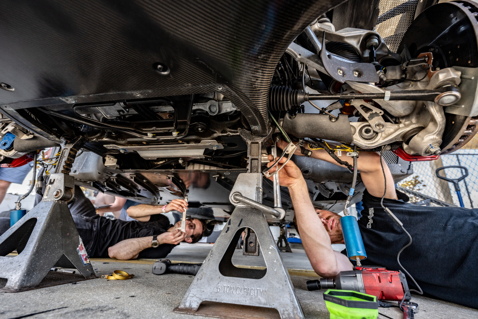 SMALL_Ford Mustang GTD_Road to the Ring_17
